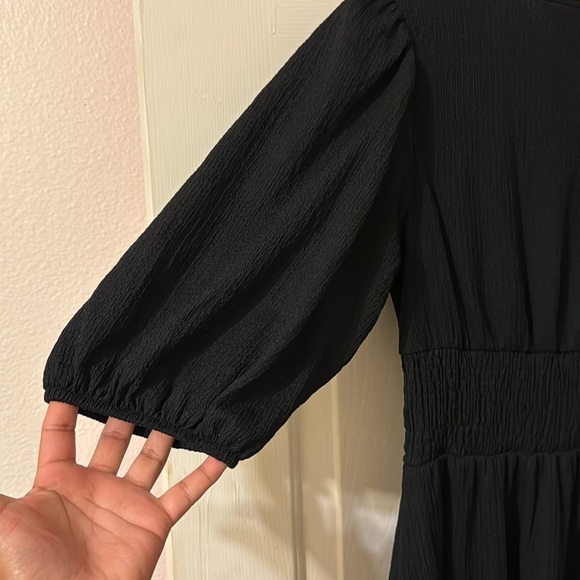 Black Button Front Fitted Puff Sleeve Skater Dress - Picture 7 of 8